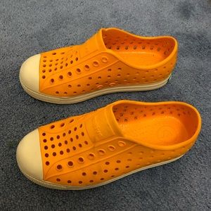 GUC native Jefferson shoes.